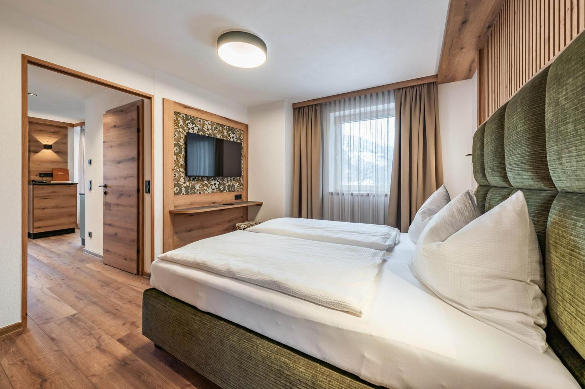 Montana Apartments Майерхофен Екстериор снимка