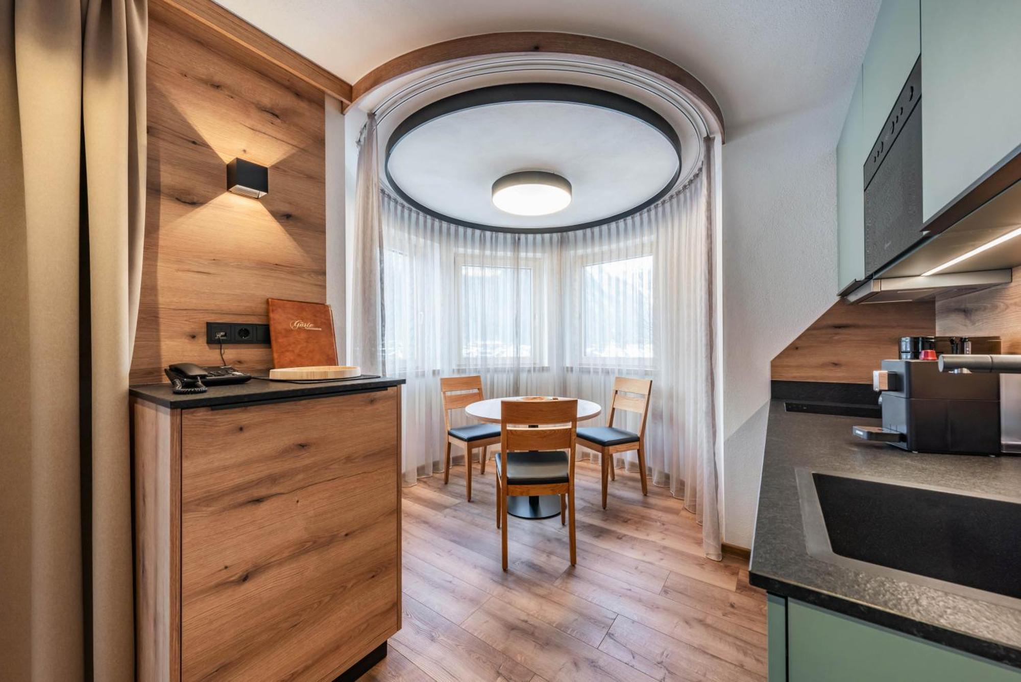 Montana Apartments Майерхофен Екстериор снимка