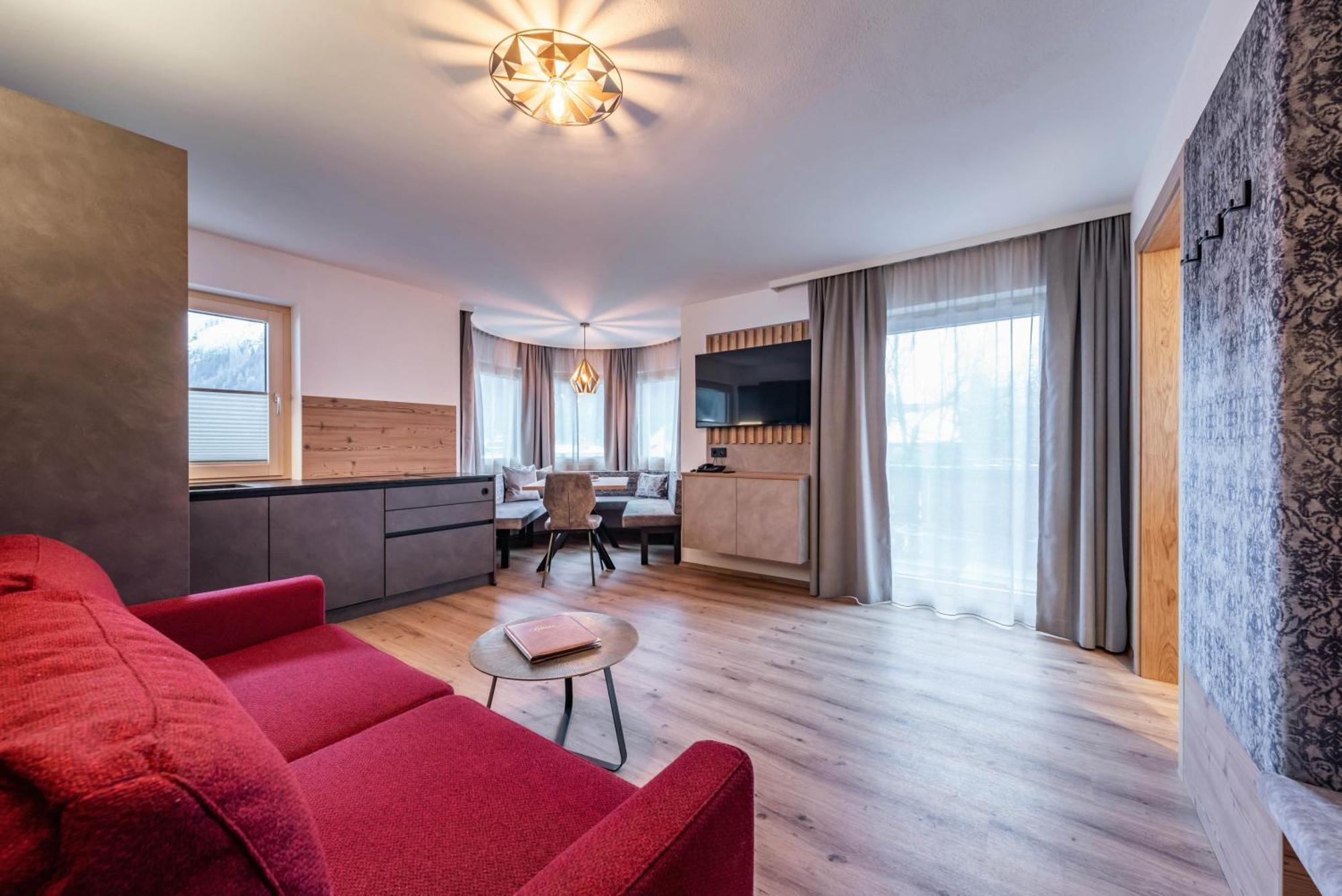 Montana Apartments Майерхофен Екстериор снимка