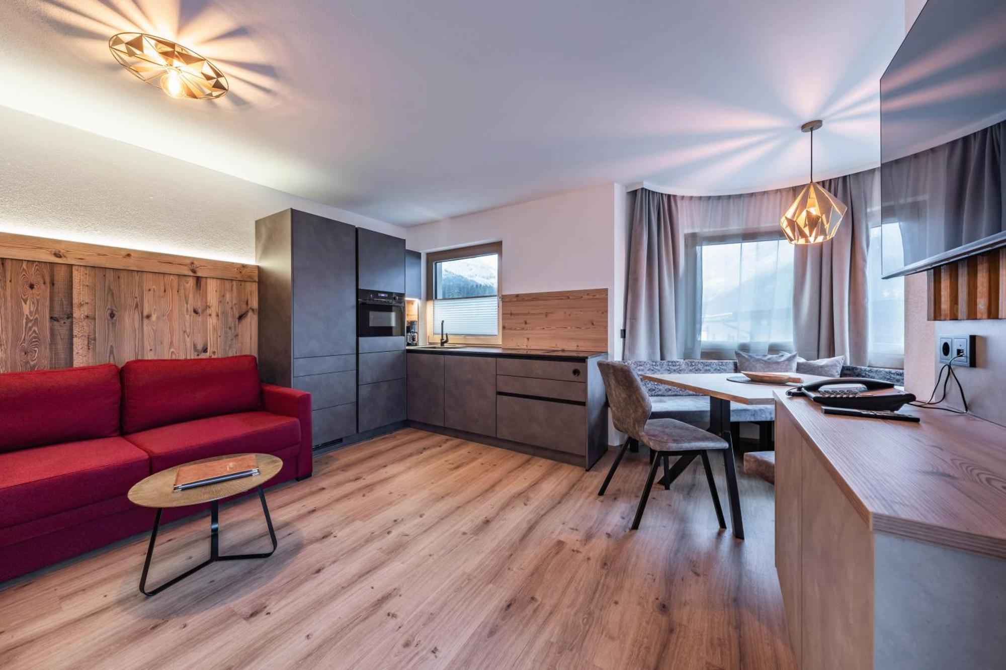 Montana Apartments Майерхофен Екстериор снимка